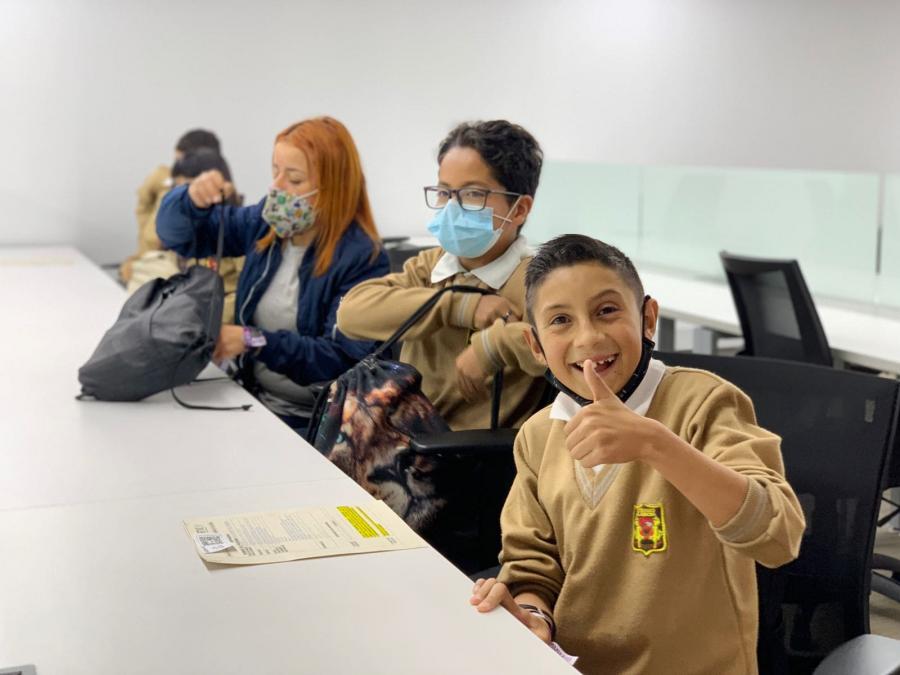 Talleres en RTVC buscan fortalecer las radios escolares de Bogotá